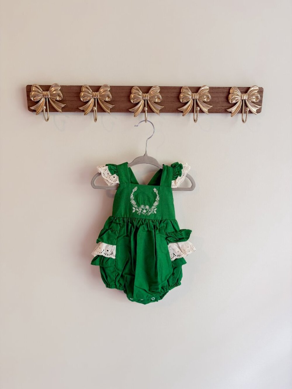 Darling Mae Green Lace Trim Baby Romper NWT Girls 3-6 Months